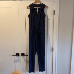 Womens lululemon lab romper size 4 excellent used condition